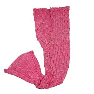 GIRL'S Pink Knit Mermaid Tail Blanket One Size